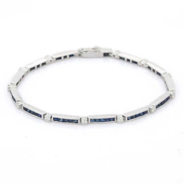Timeless Natural Blue Sapphire Bracelet in 925 Silver for Her For Sale - Image 4 of 7