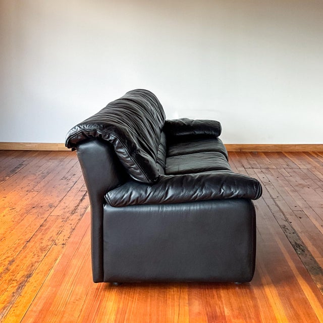 Animal Skin 1970s Roche Bobois Black Draping Leather Sofa For Sale - Image 7 of 10