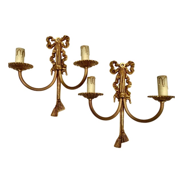 Vintage Louis XVI Sconces Wall Lamps, France, 1950, Set of 2 For Sale