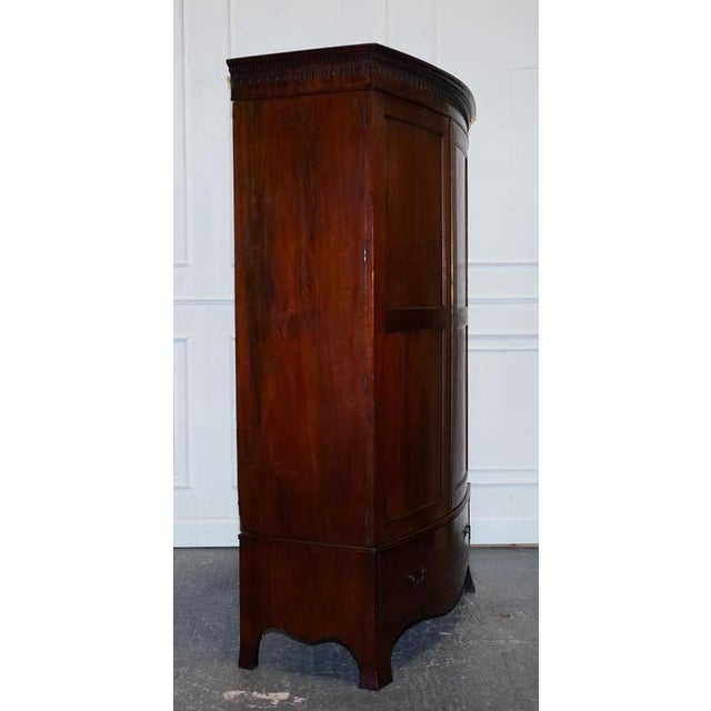 Antique English George III Linen Press For Sale - Image 17 of 18