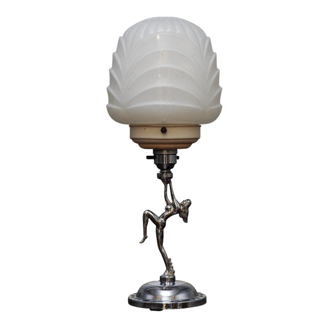 Art Deco Chrome Plated Sculptural Table Lamp, 1930s For Sale