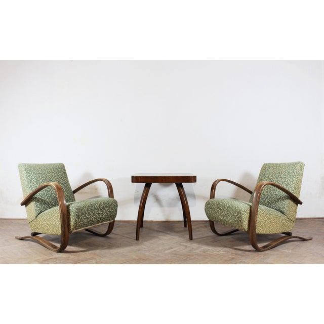 1930s Bentwood H-269 Lounge Chairs and Coffee Table from Jindřich Halabala, 1930s, Set of 3 For Sale - Image 5 of 5