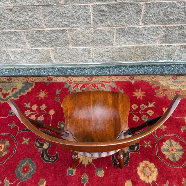 Brown Vintage Nichols & Stone American Traditional Solid Cherry Comb Back Windsor Dining Chair / Desk Chair For Sale - Image 8 of 15