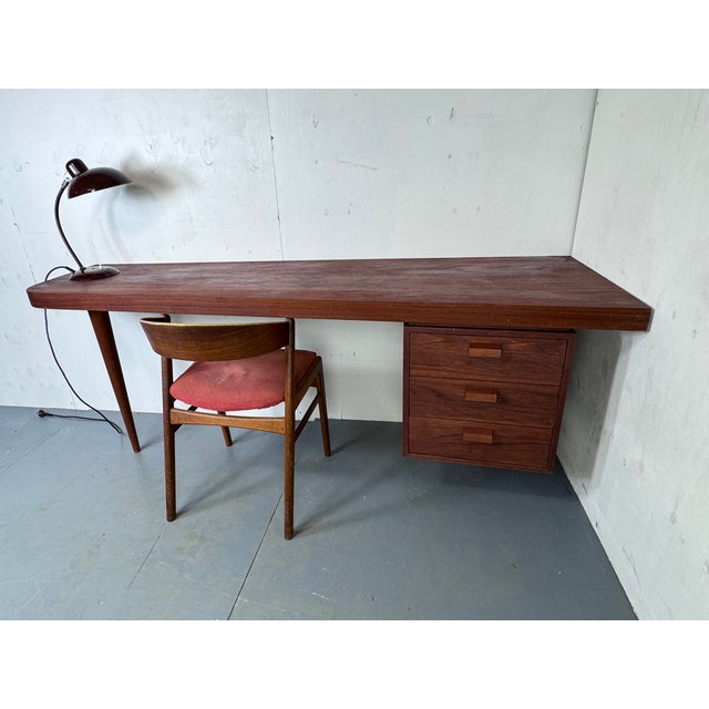 Mid-Century Modern Mid-Century Modernist Danish Teak Desk by George Nakashima, 1950s For Sale - Image 3 of 15