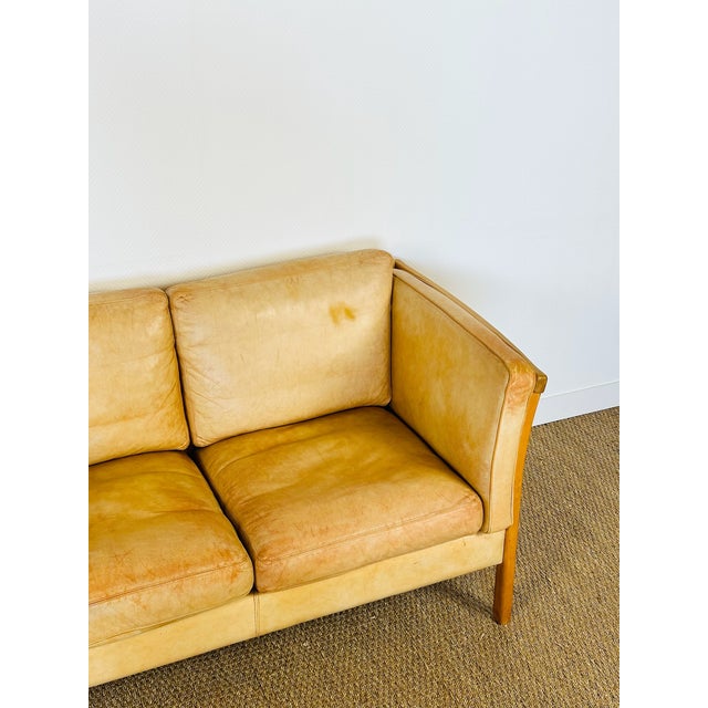 1960s Vintage Scandinavian Sofa in Beige Leather and Wood from Stouby, 1960s For Sale - Image 5 of 18