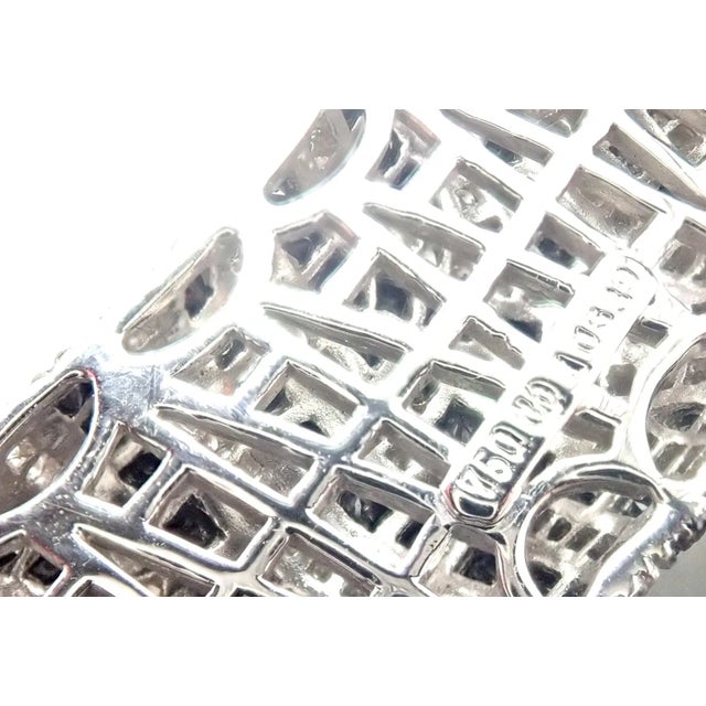 Contemporary Michele Della Valle 18k White Gold White & Black Diamond Zebra Brooch For Sale - Image 3 of 5