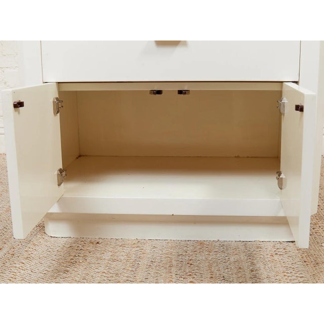 Mid 20th Century Mid 20th Century White Post Modern End Table Nightstand For Sale - Image 5 of 11