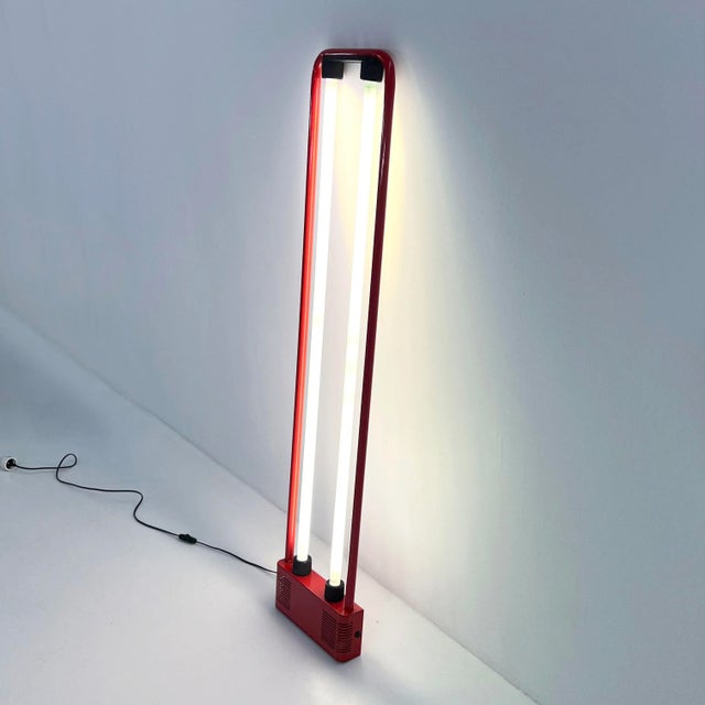 Red Double Neon Lamp by Gian N. Gigante for Zerbetto, 1980s For Sale - Image 4 of 9