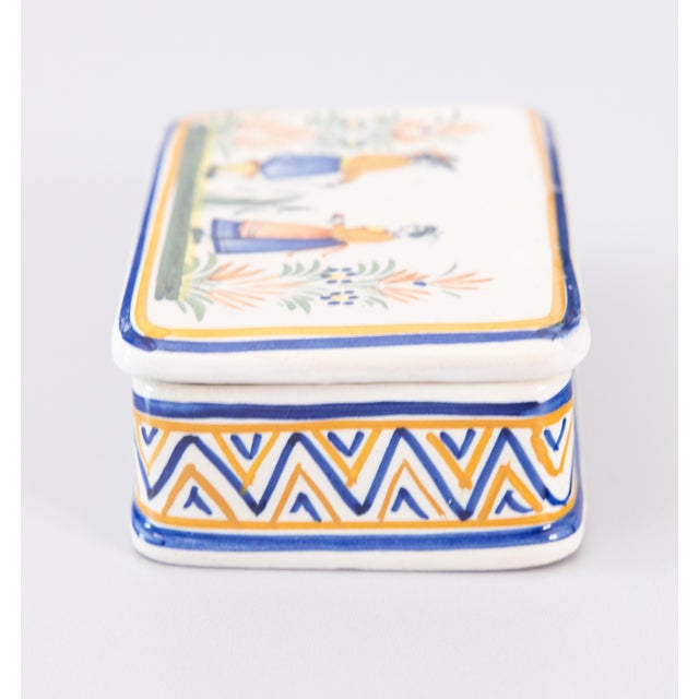 Antique French Faience Quimper Lidded Trinket Box For Sale In Houston - Image 6 of 9