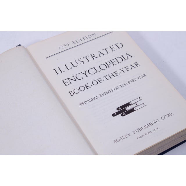 Black Set of Illustrated c.1959 Encyclopedia of Knowledge Books For Sale - Image 8 of 12