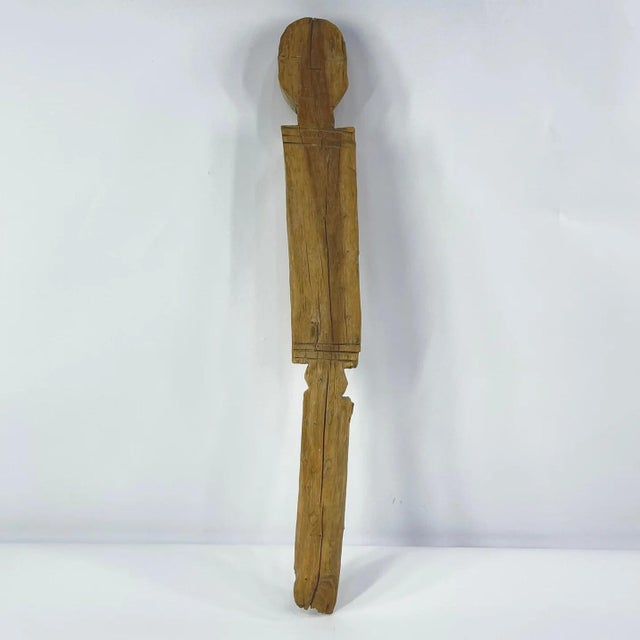 Early 20th Century Giriama Funerary Memorial Post (Kikangu) Kenya For Sale - Image 4 of 8