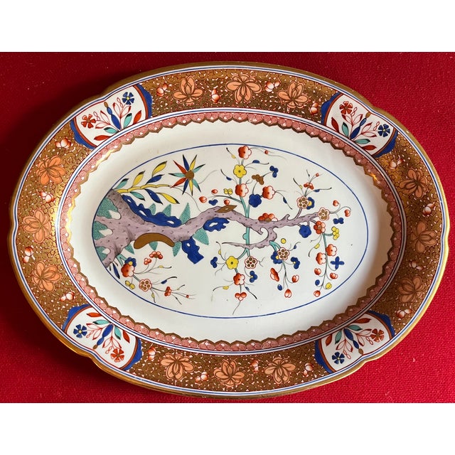 Chinoiserie Antique Early 19th Century English George III Spode Porcelain Oval Platters in the Chinoiserie Kakiemon Pattern 282 - A Pair For Sale - Image 3 of 9