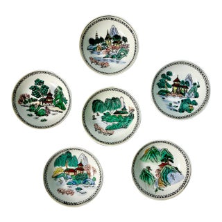 1940s Vintage Chinoiserie Boho Chic Petite Decorative Wall Plates - Set of 6, Installation. For Sale