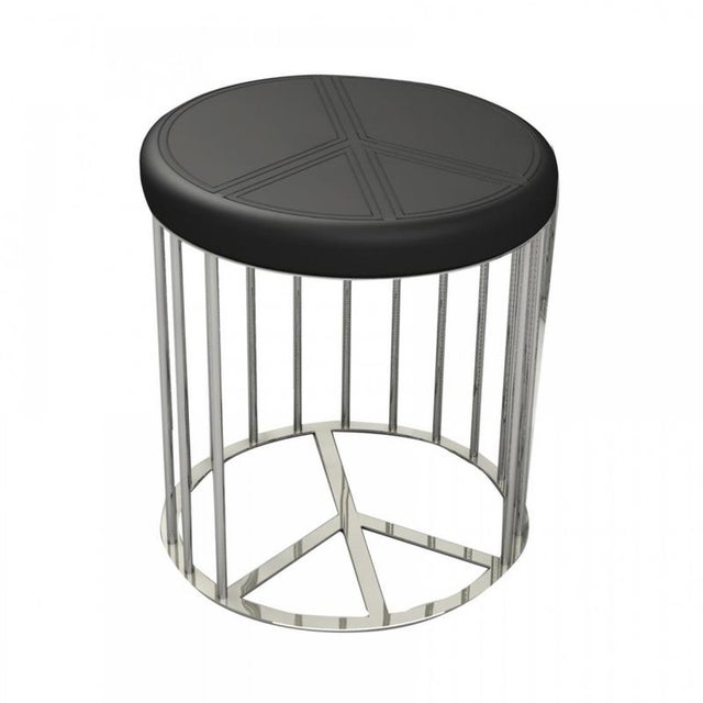 Pace Armchair in Powder-Coated Aluminum by altreforme Dimensions: Ø 40 x H 45 cm. Materials: Powder-coated aluminum. A...