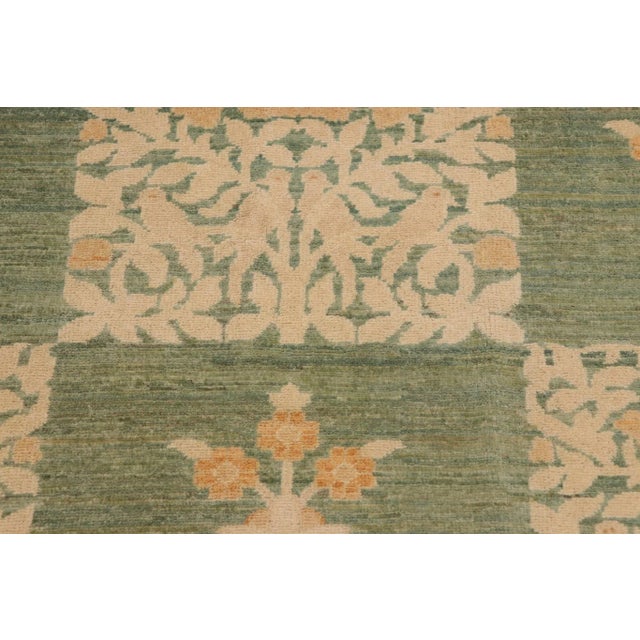 1990s 1990s Classic Sun Faded Green/Beige Hand Knotted Wool Rug - 9'8" X 13'5" For Sale In New York - Image 6 of 10
