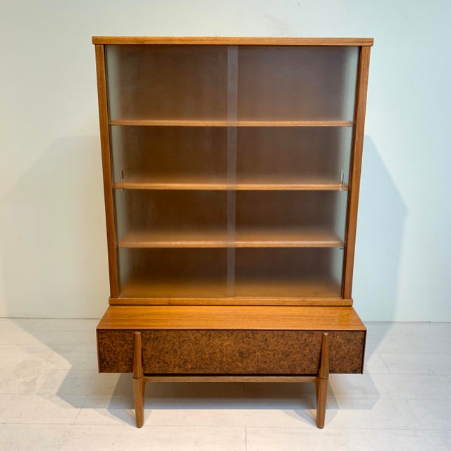 John Keal For Brown Saltman Mid Century Modern Display Cabinet Chairish