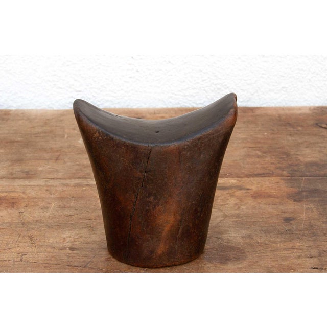 African Simple Elegant African Tribal Headrest For Sale - Image 3 of 7