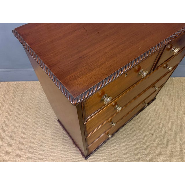 George IV Mahogany Chest of Drawers, 1820 For Sale - Image 6 of 14