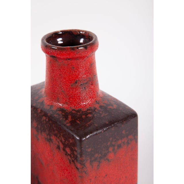 Vintage Ceramic Block Vases, 1970s, Set of 2 For Sale - Image 4 of 6