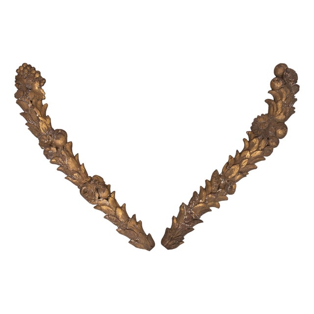 18th Century Italian Rococo Giltwood Appliques, 1750s, Set of 2 For Sale