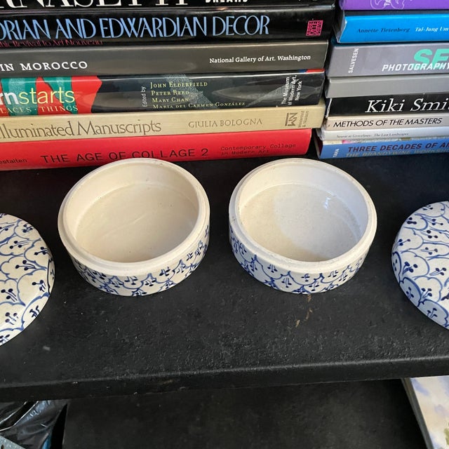 Chinese Blue and White Porcelain Containers With Lids- a Pair For Sale - Image 4 of 8