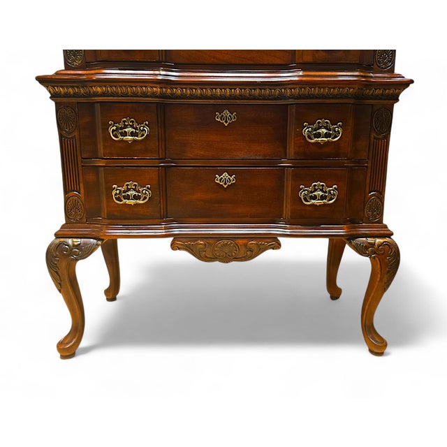 Queen Anne Professionally Refinished "Kathy Ireland Home" Queen Anne Highboy For Sale - Image 3 of 12