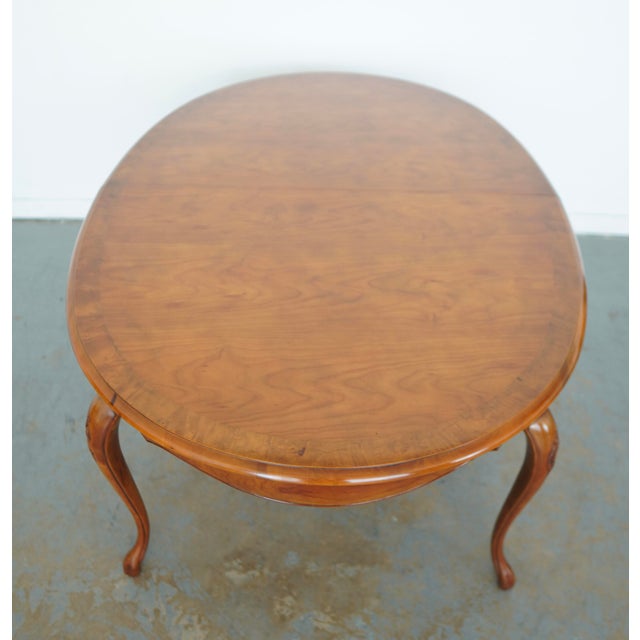 Baker Furniture Company Vintage Baker Furniture French Provincial Extension Dining Table For Sale - Image 4 of 17