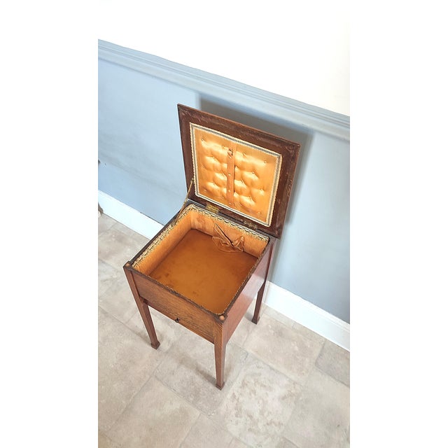 Mid-Century Modern Oak Sewing Box, 1940s For Sale - Image 3 of 14