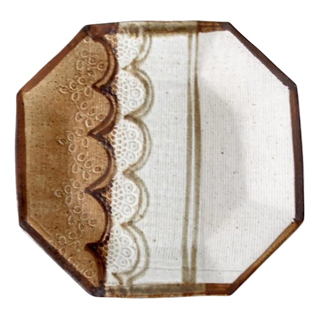 Vintage Studio Pottery Plate by Laurie Sargent, 1982 For Sale