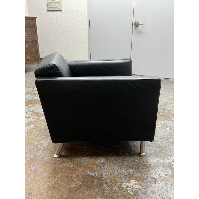 Rodolfo Dordoni for Minotti Copenhagen Leather Armchair For Sale In San Francisco - Image 6 of 12