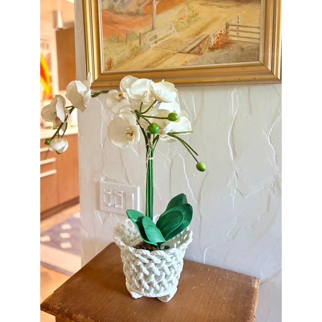 1960’s Trompe-L’oeil White Ceramic Rope Cache Pot For Sale - Image 10 of 10