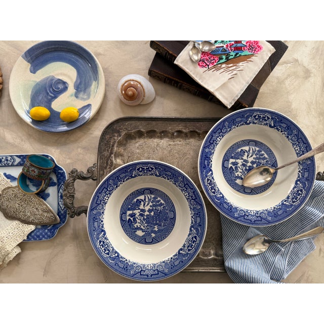 1960s Blue Willow Serving 9 1/8” Bowls in Royal Ironstone Willow Ware by Royal China - Set of Two (2) For Sale In Chicago - Image 6 of 10