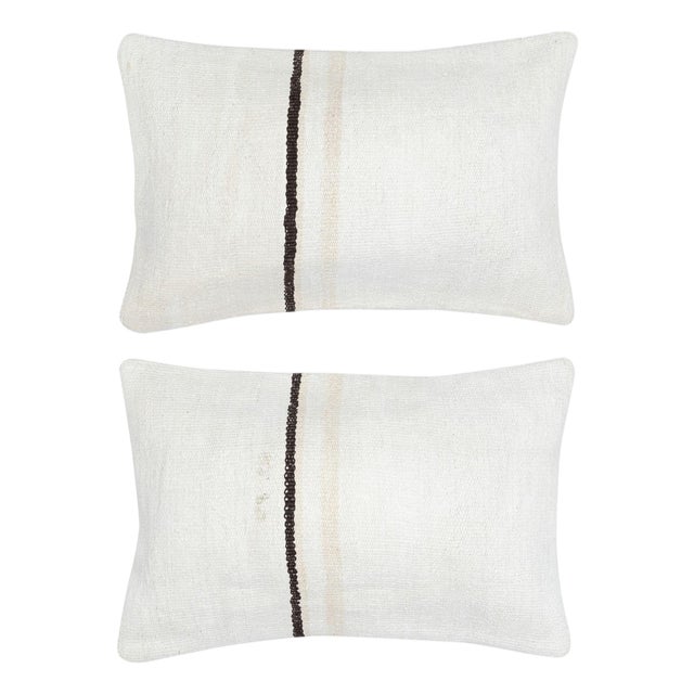 16"x24" SET OF 2 - Hemp Kilim Cushion Covers. A pair of Lumbar Pillow Covers For Sale