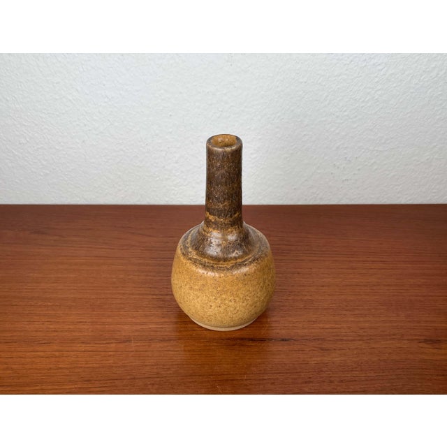 Mid-Century Modern Danish Studio Pottery Vase from Ravnild Keramik, 1960s For Sale - Image 9 of 10