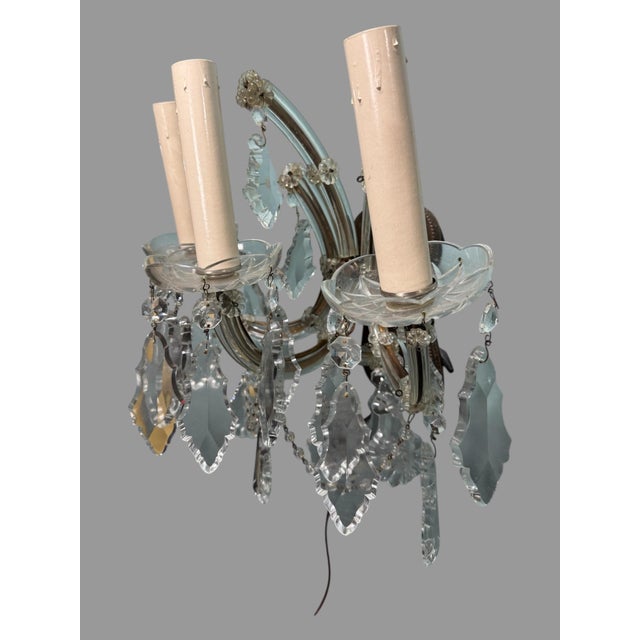 Pair of Vintage Italian Style 3 Light Candelabra Wall Lamp Sconces With Prisms For Sale - Image 4 of 10