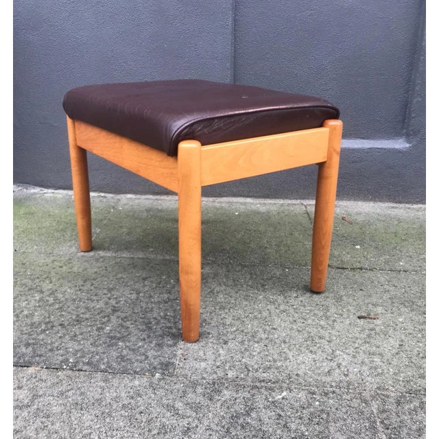 1970s Vintage Scandinavian Beech & Leather Ottoman from Farstrup Møbler, 1970s For Sale - Image 5 of 7