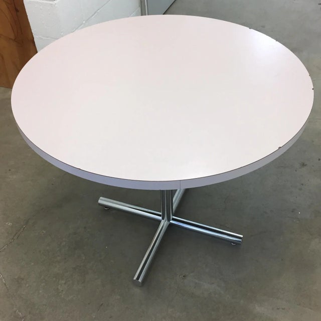 Knoll Mid-Century Modern Bistro Table Manner of Knoll For Sale - Image 4 of 13
