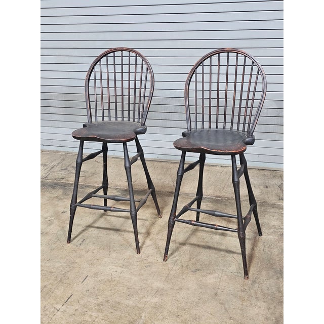Wood Late 20th Century Pair of Bench Made Black Windsor Chair Tall Stools by David T. Smith of Ohio For Sale - Image 7 of 11