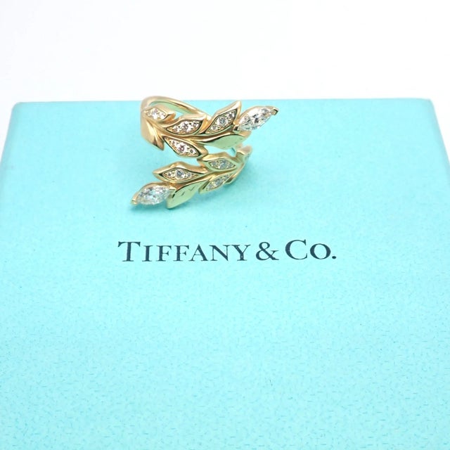 2020s Tiffany & Co. Yellow Gold Diamond Victoria Vine Bypass Ring For Sale - Image 5 of 9