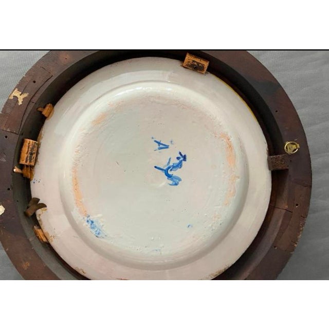 Beige Large Plate in Cantagalli Porcelain, Italy, 19th Century For Sale - Image 8 of 9