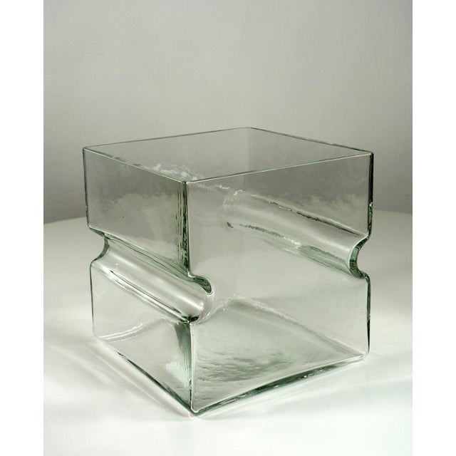 Space Age Italian Barbini Murano Glass Cube Vase, 1960s For Sale - Image 3 of 10