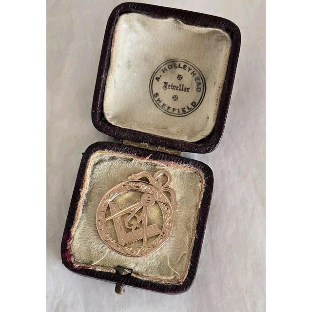 Davis 9ct Rose Gold Masonic Fob Pendant by William Oakley, 1908 For Sale - Image 15 of 18