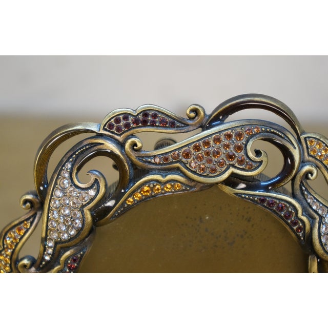 Late 20th Century Jay Strongwater Carmela Round Paisley Swarovski Crystal Picture Photo Frame For Sale - Image 6 of 12