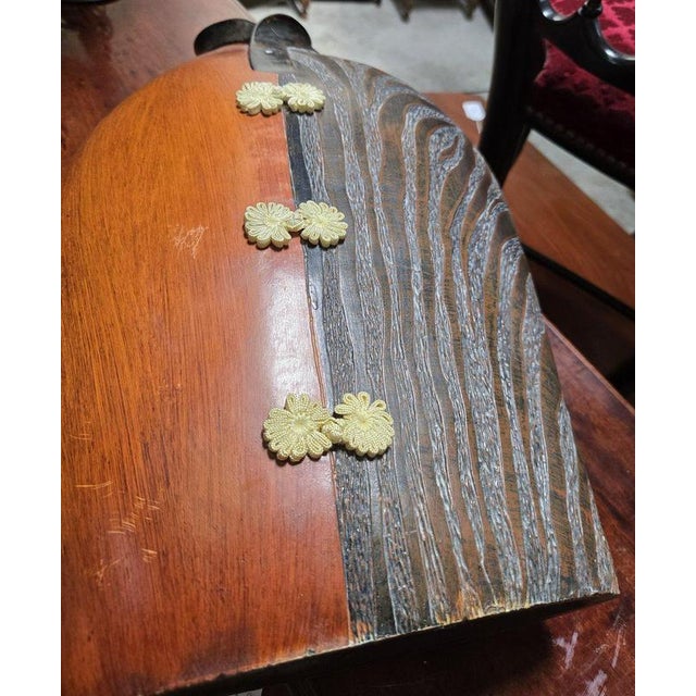 Period: 20th century Style: Modern Art Condition: Good condition Material: Solid wood Height: 50
