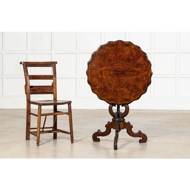 Late 19th Century English Burr Walnut Side Table, 1870s For Sale - Image 5 of 17