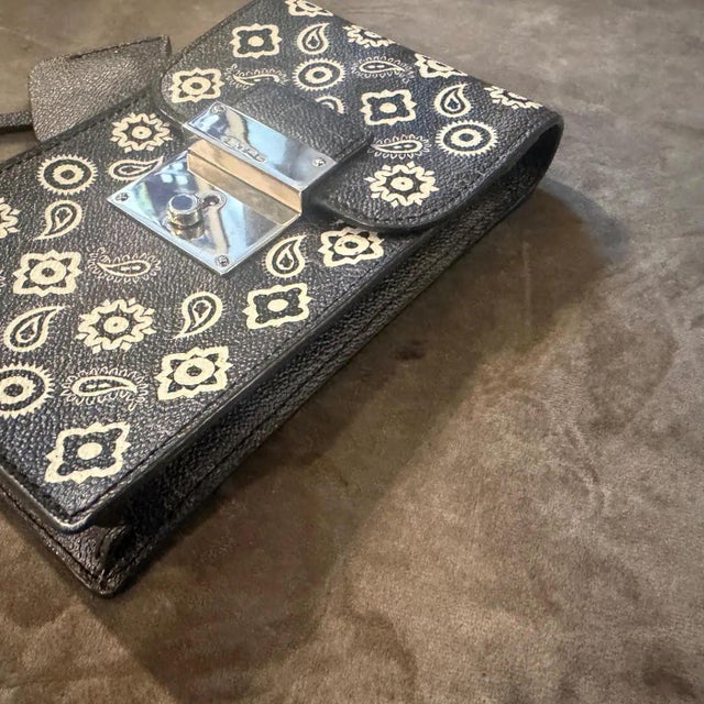 21st Century Never Used Black and White Paisley Leather Belt Phone Case by Etro For Sale - Image 6 of 14