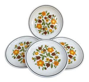 Vintage 1960's Set of 4 Gingham Garden Dinner Plates by Taylor Smith/T