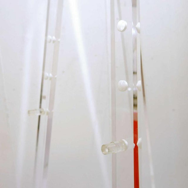 Plastic Decorative Acrylic Easel Stand For Sale - Image 7 of 11