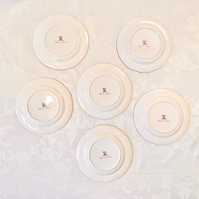 1990s 1990s Spode Stafford Flowers Fine Bone China Dinnerware Set- 30 Pieces For Sale - Image 5 of 12