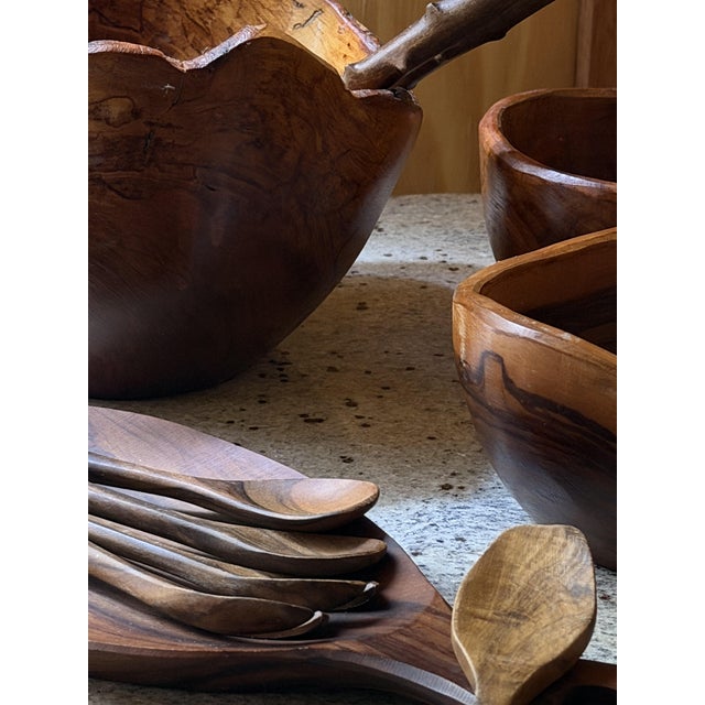 1980s Hand-Carved Olive Wood Serveware, 1980s, Set of 16 For Sale - Image 5 of 18